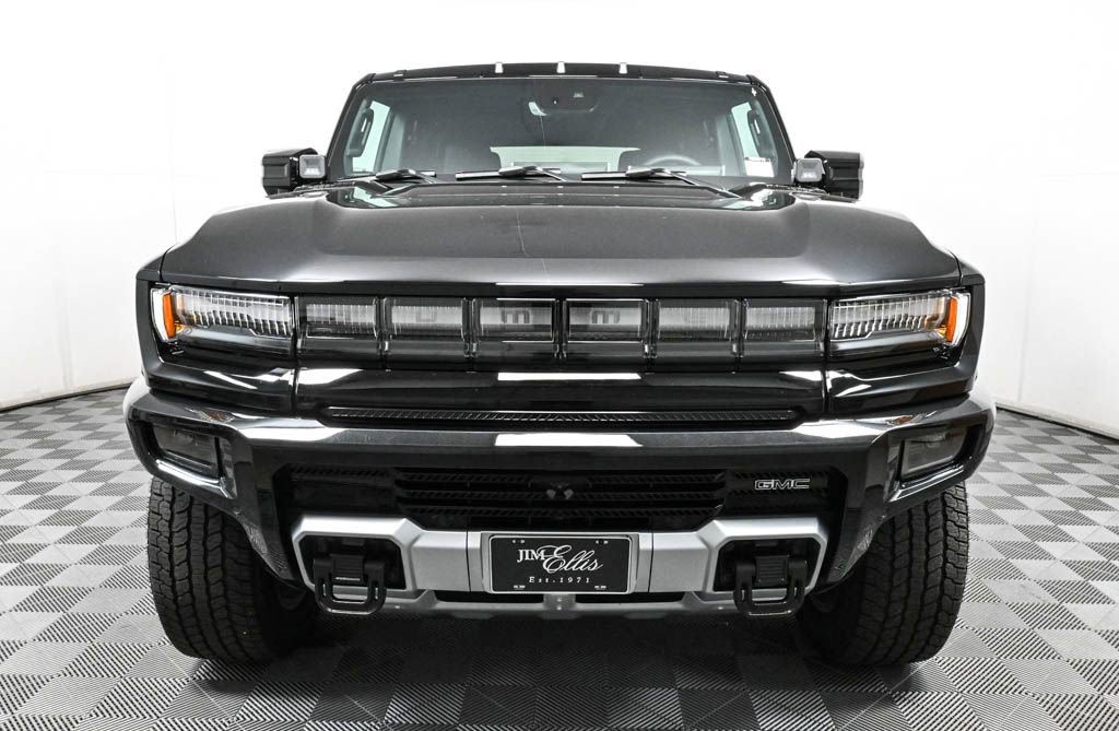 2025 Gmc Hummer EV photo 2
