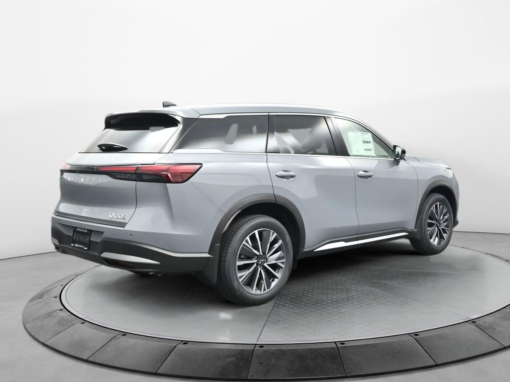 2026 Infiniti QX60 Luxe photo 7