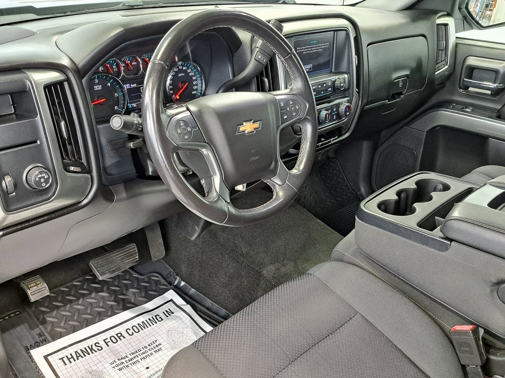 2018 Chevrolet Silverado 1500 LT photo 8