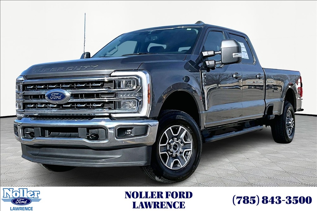 2023 Ford F-350 Super Duty Lariat's photo