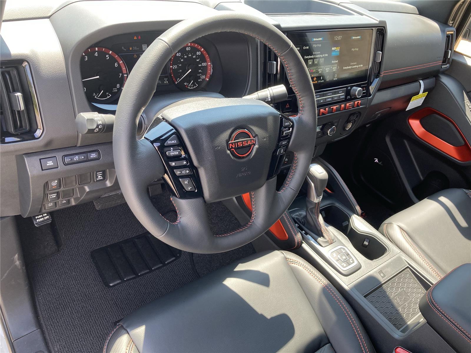 2026 Nissan Frontier Crew Cab PRO-4X photo 10