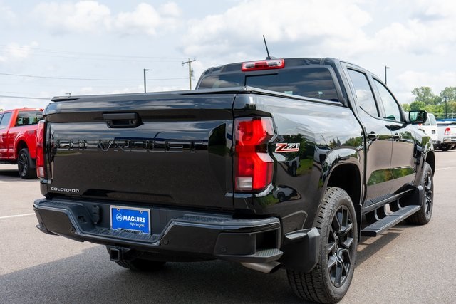 2025 Chevrolet Colorado Z71 photo 5