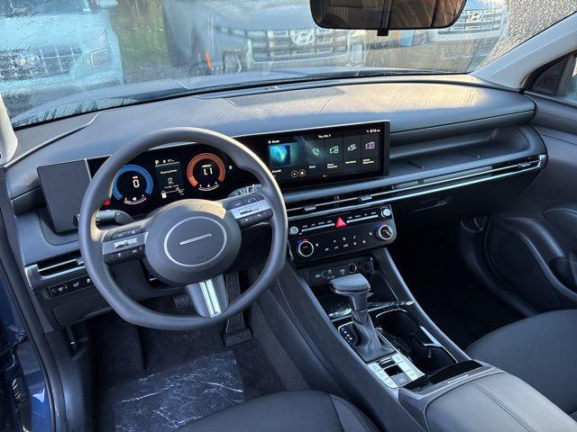 2026 Hyundai Tucson SEL photo 3