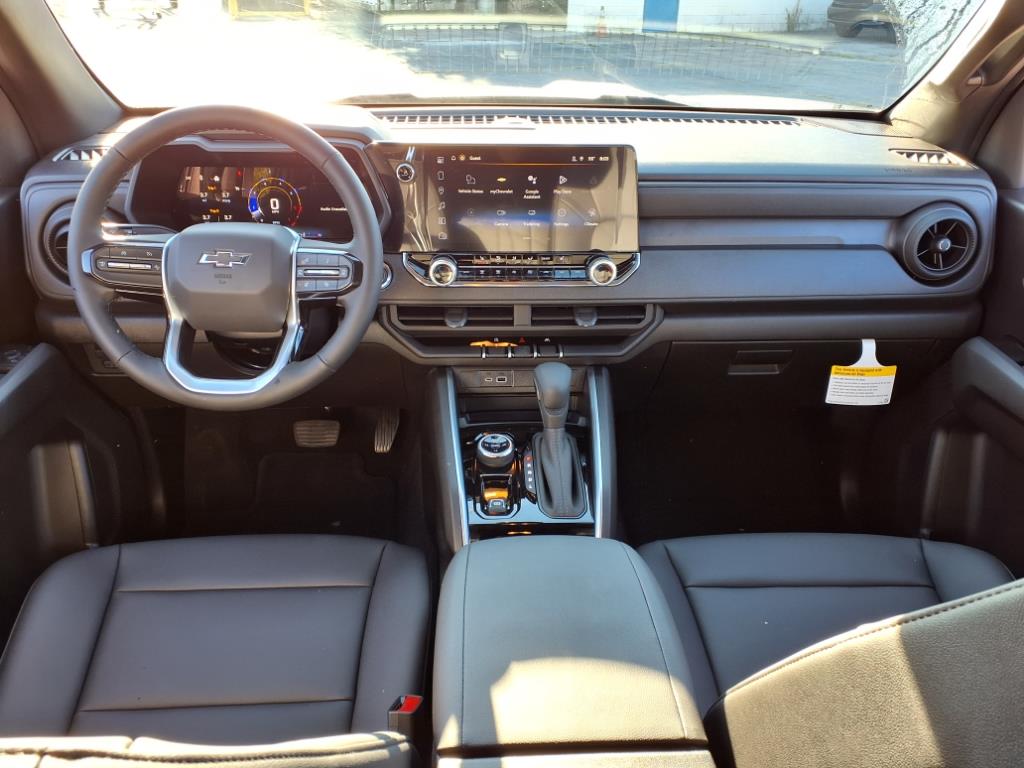 2026 Chevrolet Colorado Trail Boss photo 5