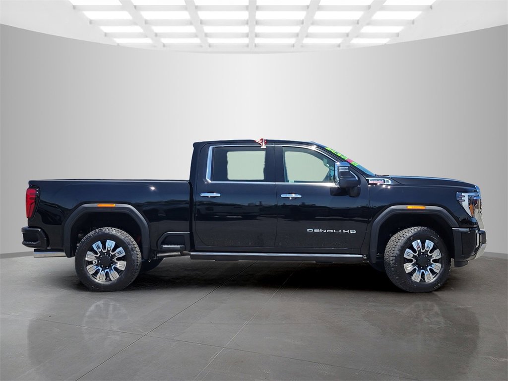 2025 Gmc Sierra 2500 HD Denali photo 4