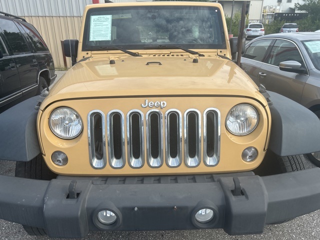 2014 Jeep Wrangler Unlimited Sport S photo 2