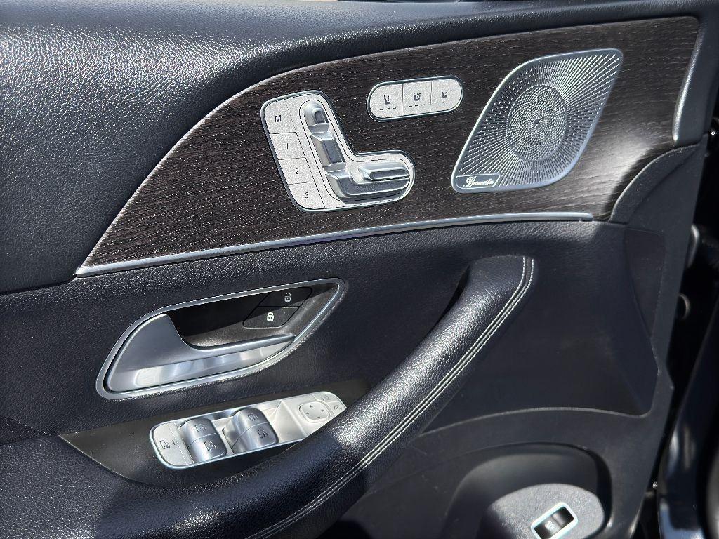 2021 Mercedes Benz GLS 450 4MATIC photo 16
