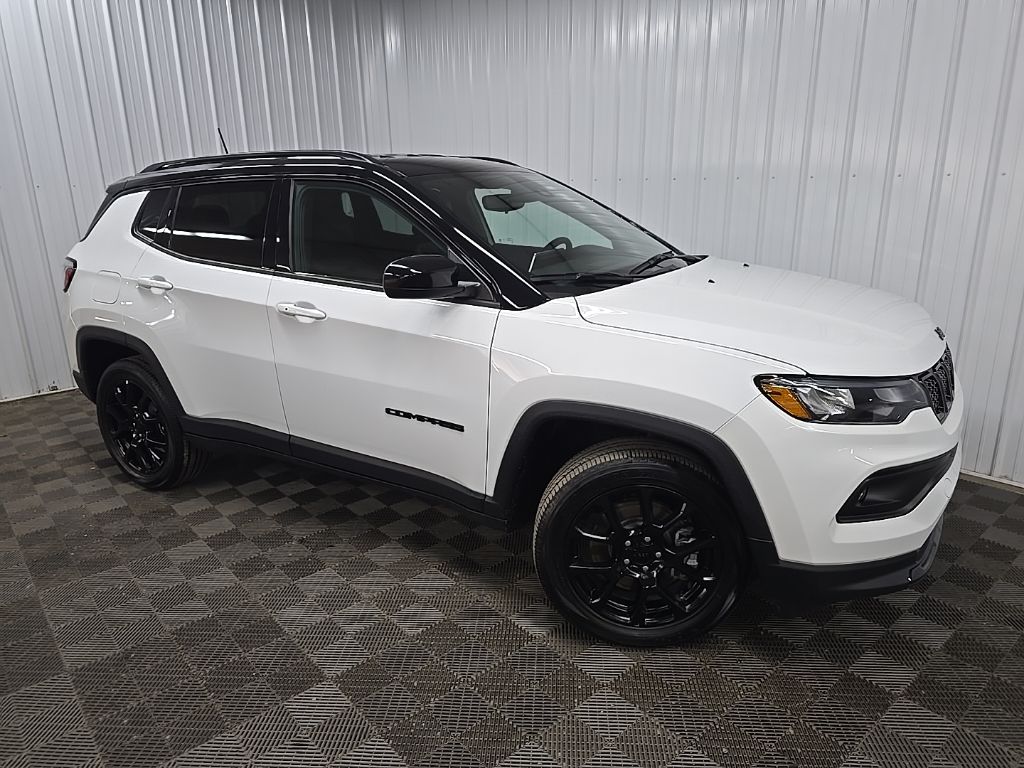 2023 Jeep Compass Altitude's photo