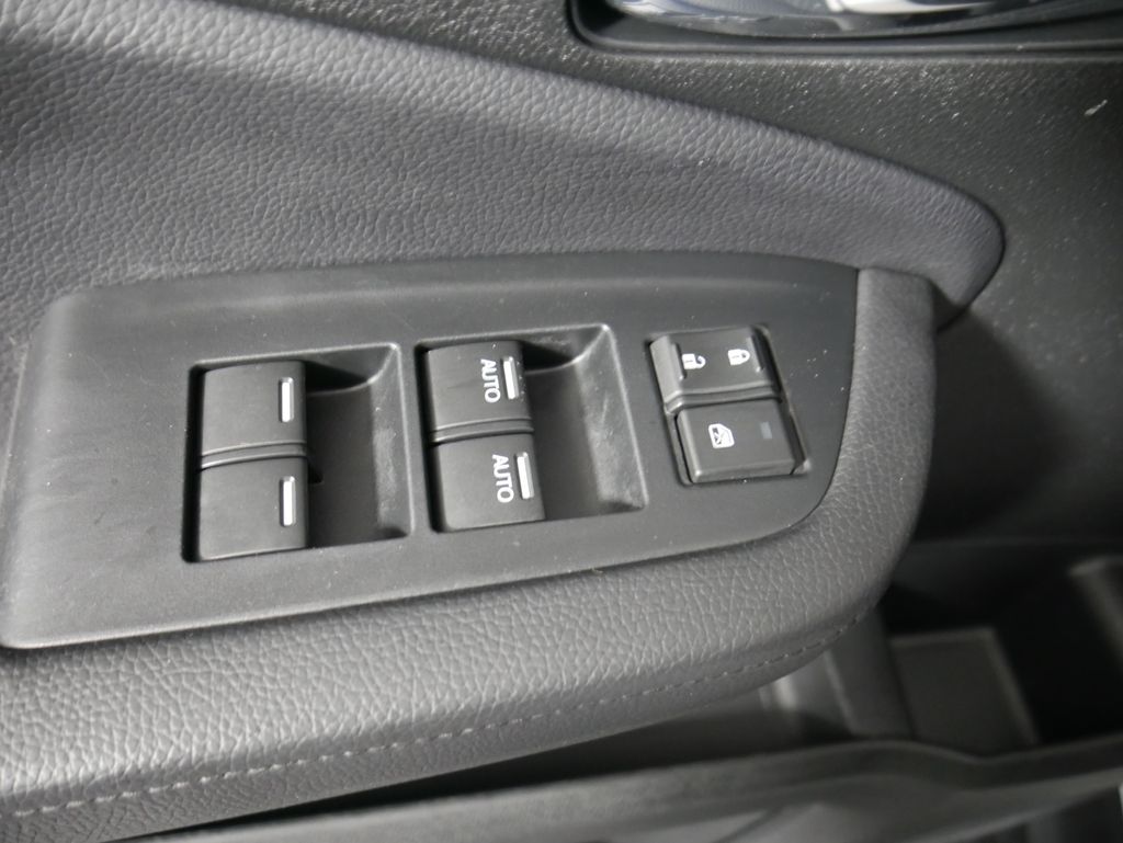 2021 Honda Pilot EX photo 28