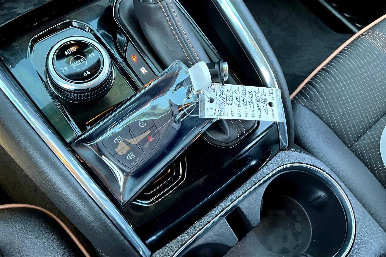 2023 Gmc Canyon AT4 photo 13