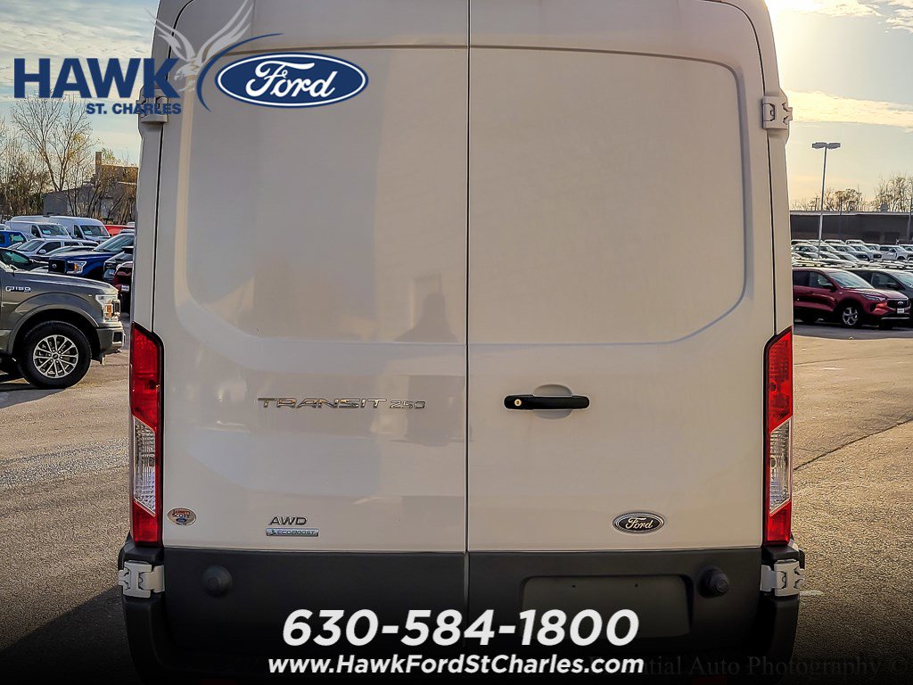 2025 FORD TRANSIT - Image 4