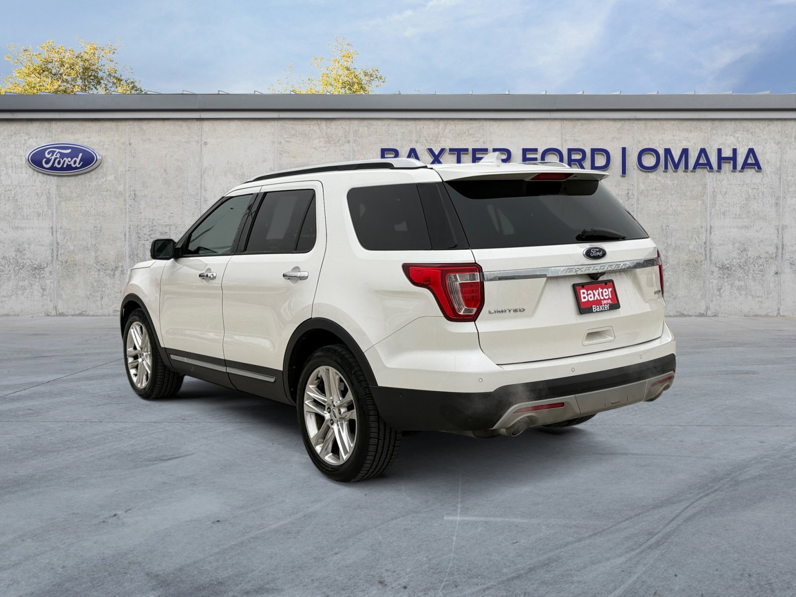 2016 Ford Explorer Limited photo 3
