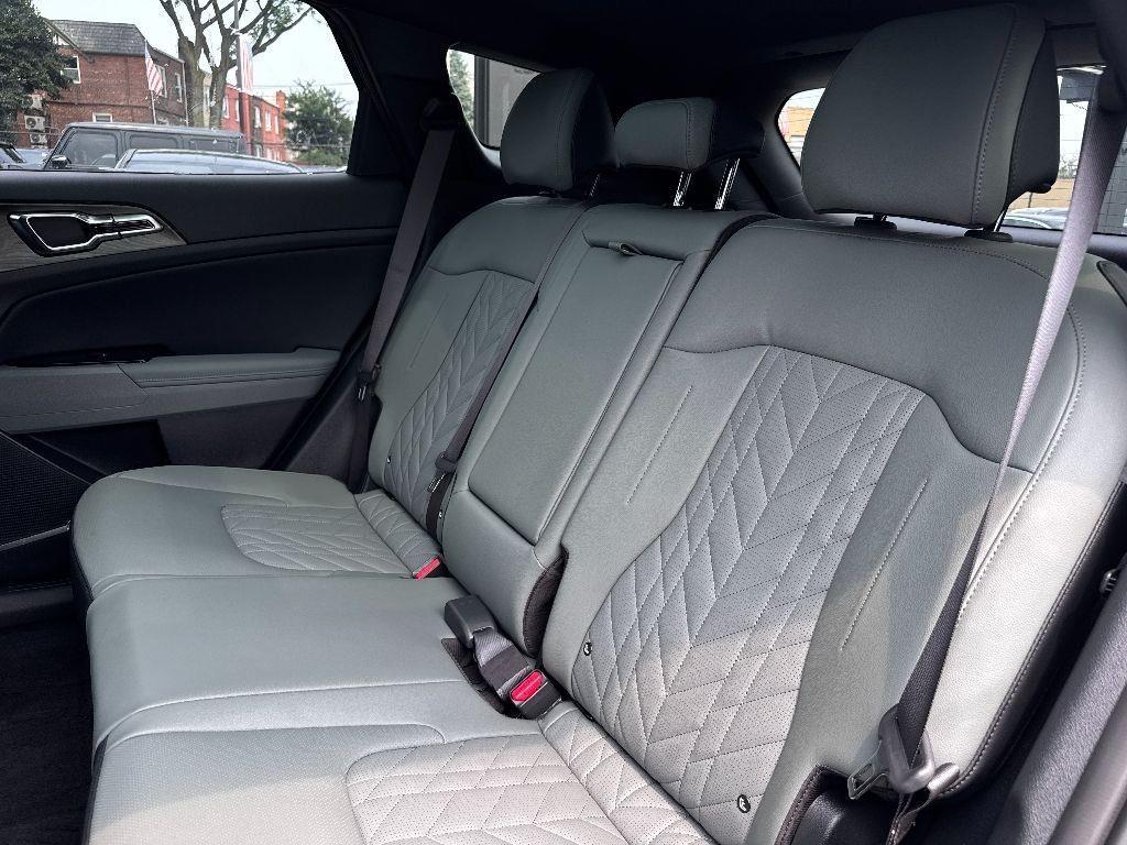 2025 Kia Sportage Plug-In Hybrid X-Line Prestige photo 21