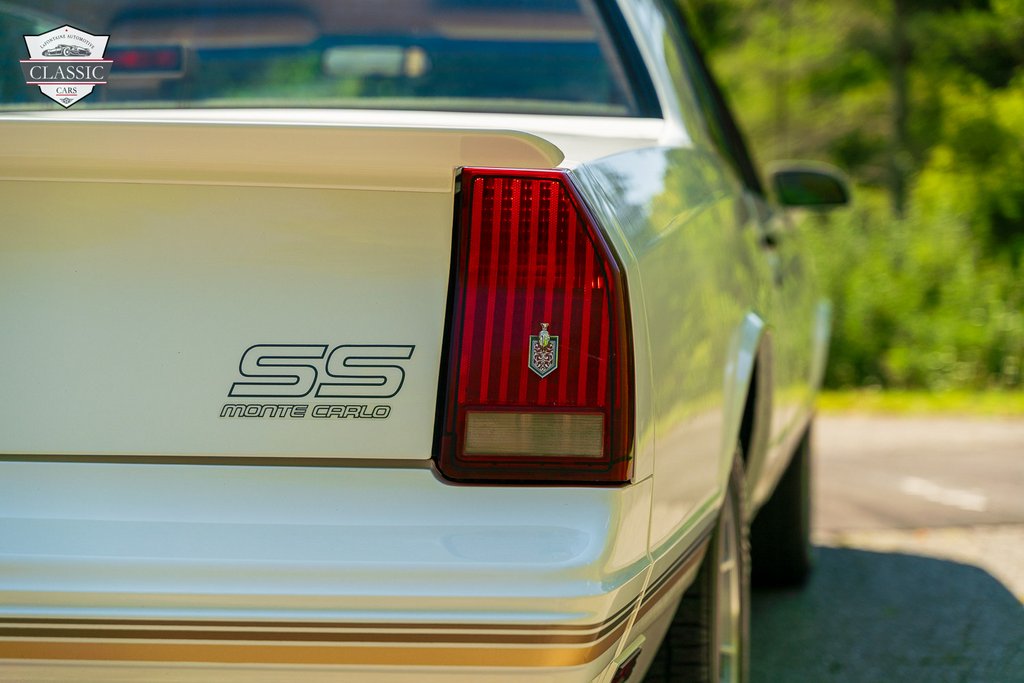1987 Chevrolet Monte Carlo SS photo 40