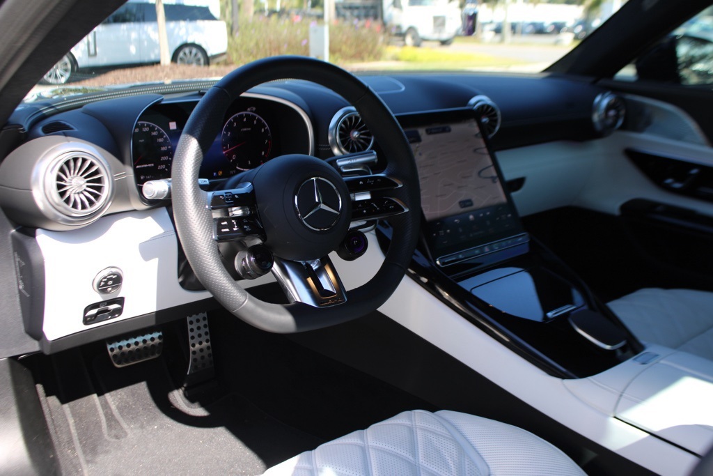 2025 Mercedes Benz AMG GT GT 63 photo 4