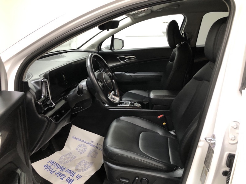 2023 Kia Sportage EX photo 17