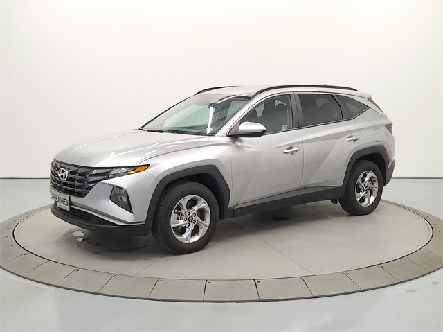 2024 Hyundai Tucson SEL photo 2