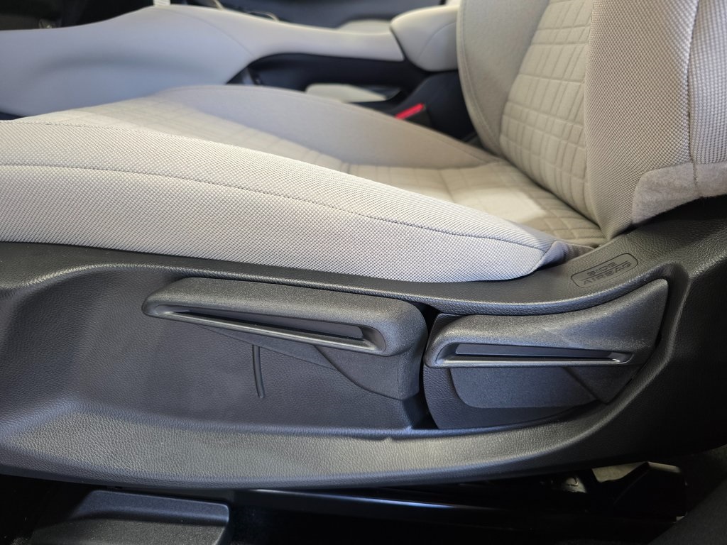 2025 Honda HR-V LX photo 8
