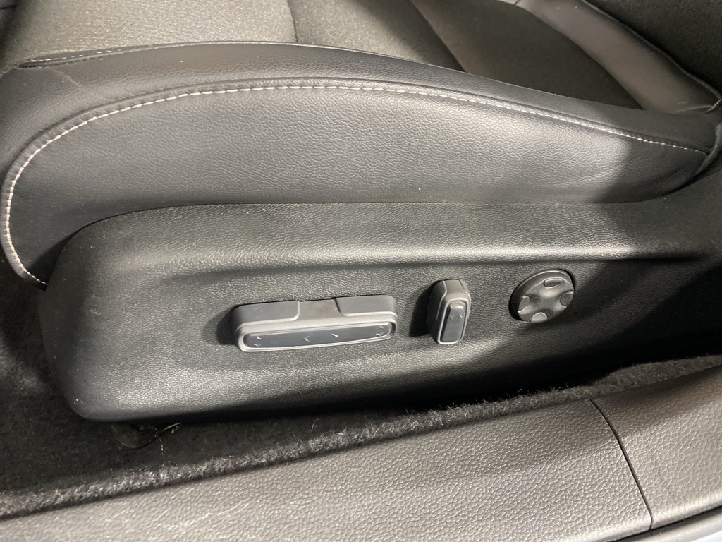 2022 Honda Accord Sport 2.0T photo 9