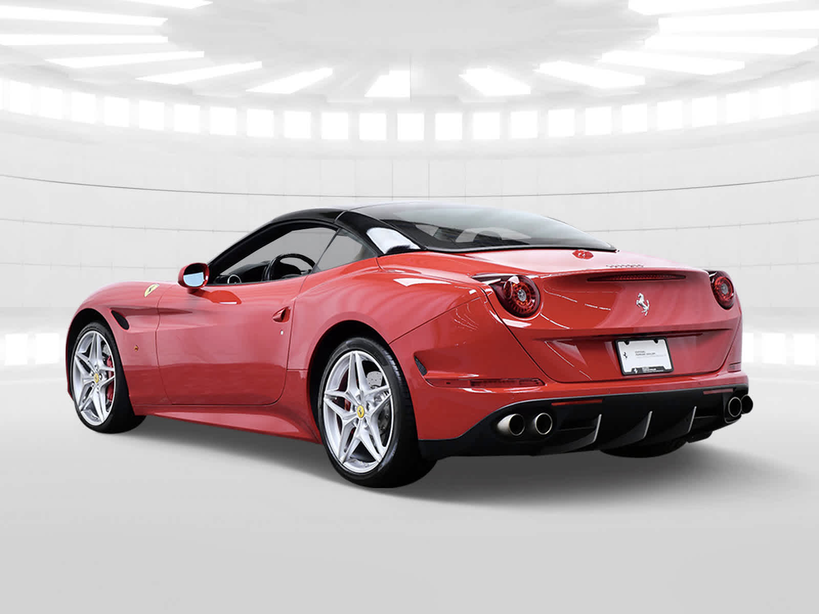 2017 Ferrari California T photo 3