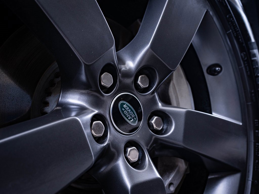 2021 Land Rover Defender 110 X-Dynamic HSE photo 8