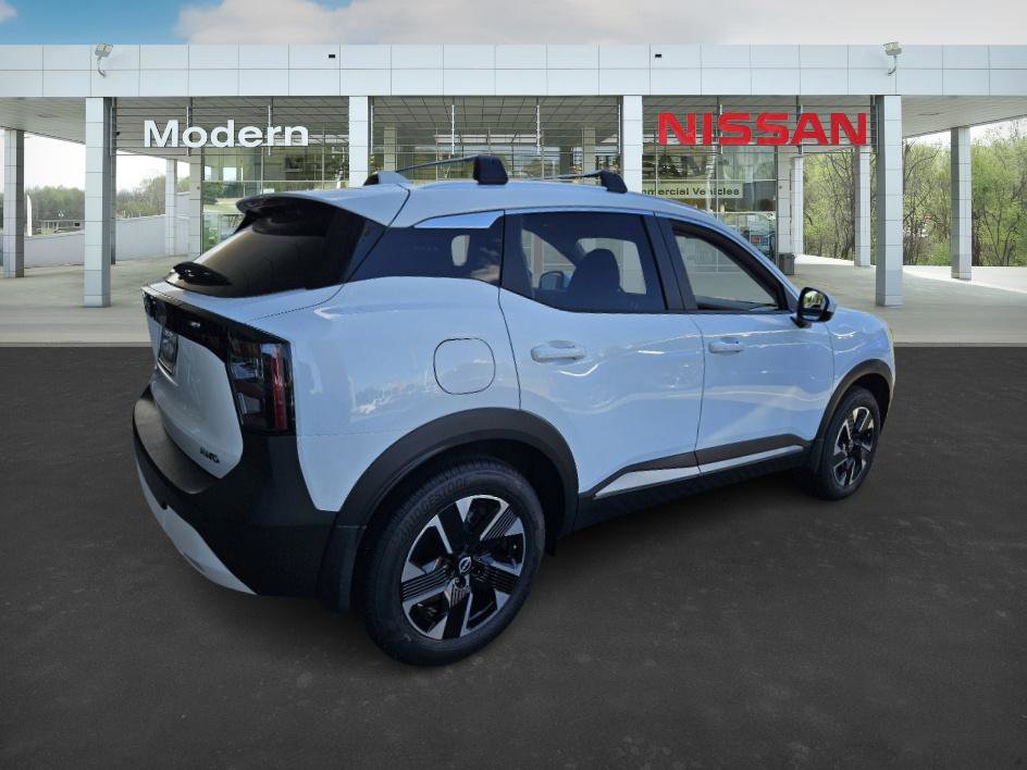 2025 Nissan Kicks SV photo 4