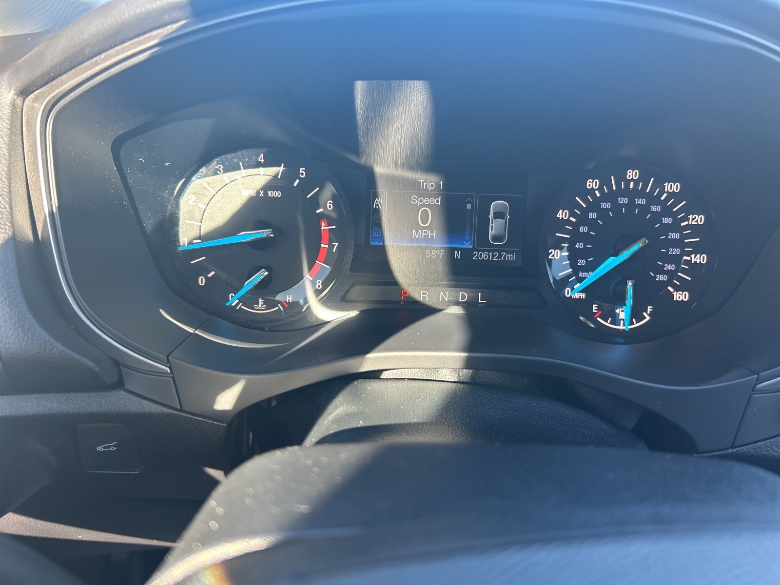 2017 Ford Fusion SE photo 4