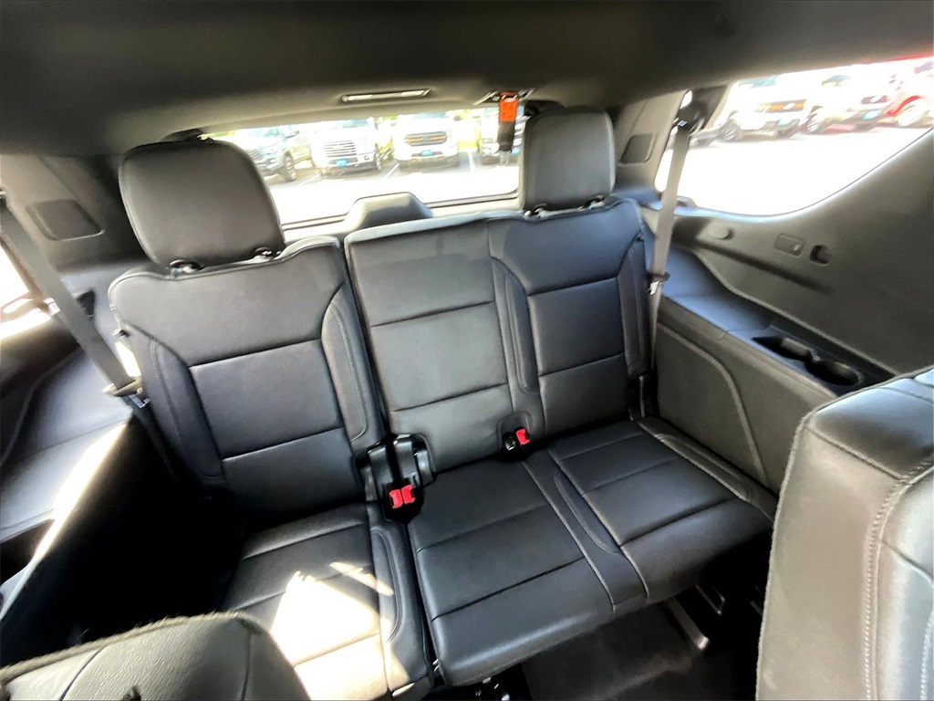2022 Chevrolet Tahoe LT photo 17