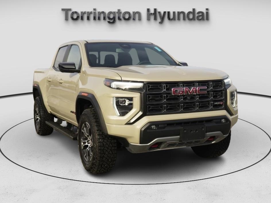 2024 GMC Canyon AT4's photo