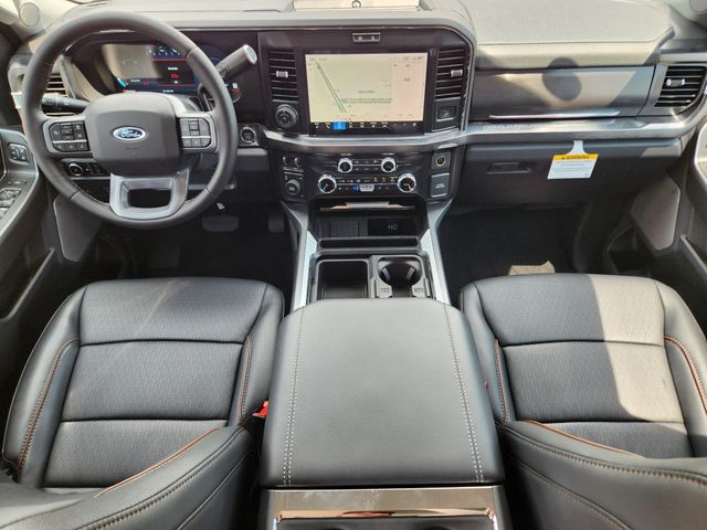2025 Ford F-350 Lariat photo 24