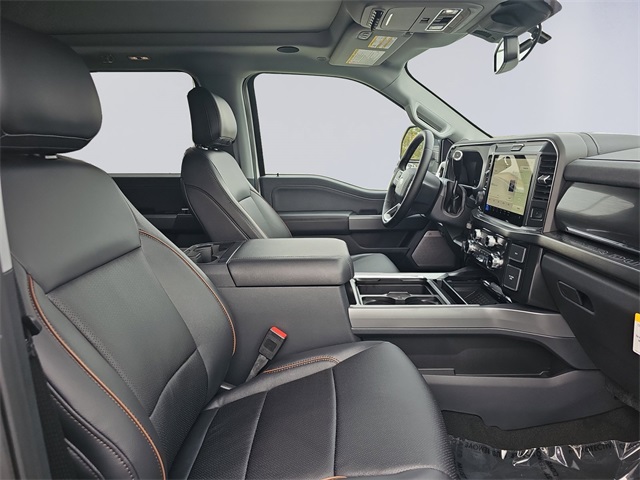 2025 Ford F-350 photo 14