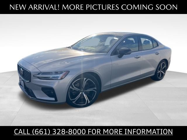 2024 Volvo S60 Plus