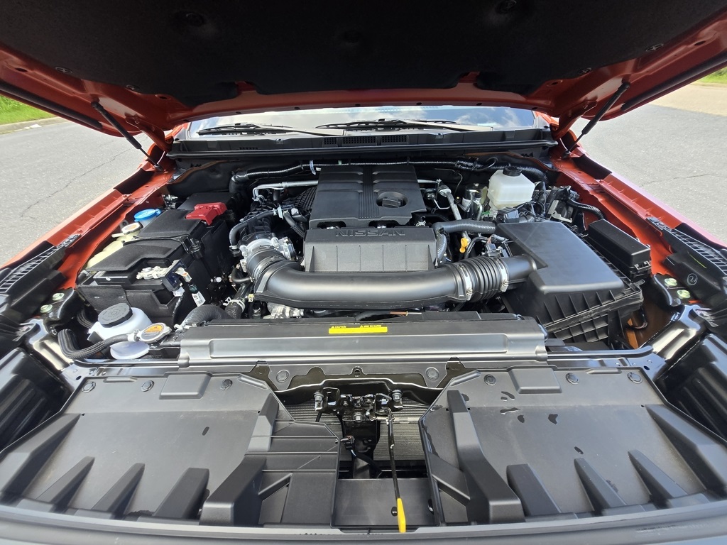 2025 Nissan Frontier PRO-4X photo 28