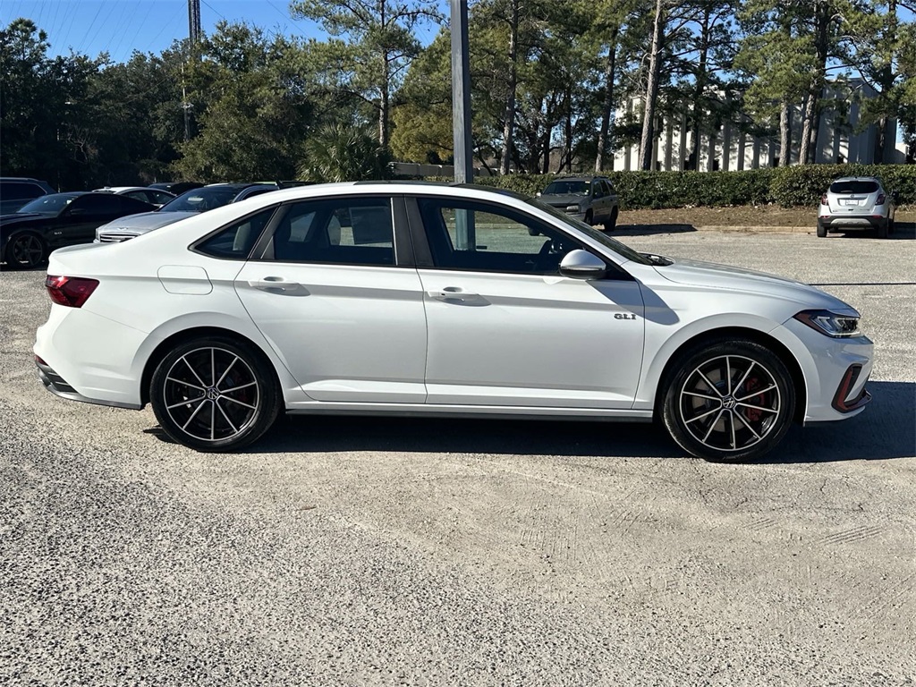 2025 Volkswagen Jetta GLI 2.0T Autobahn photo 3