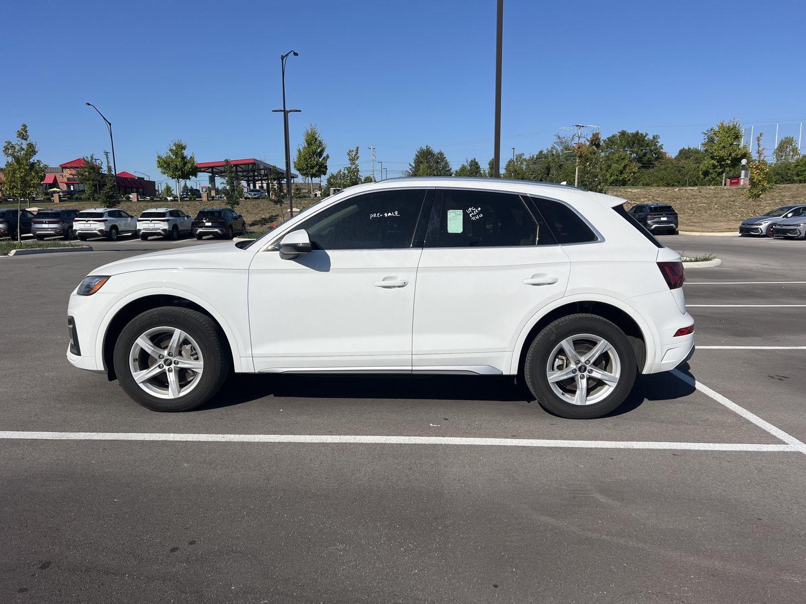 2023 Audi Q5 40 Premium photo 4
