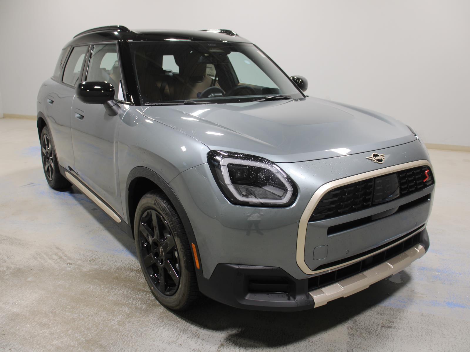 2026 Mini Countryman ALL4 Signature photo 3
