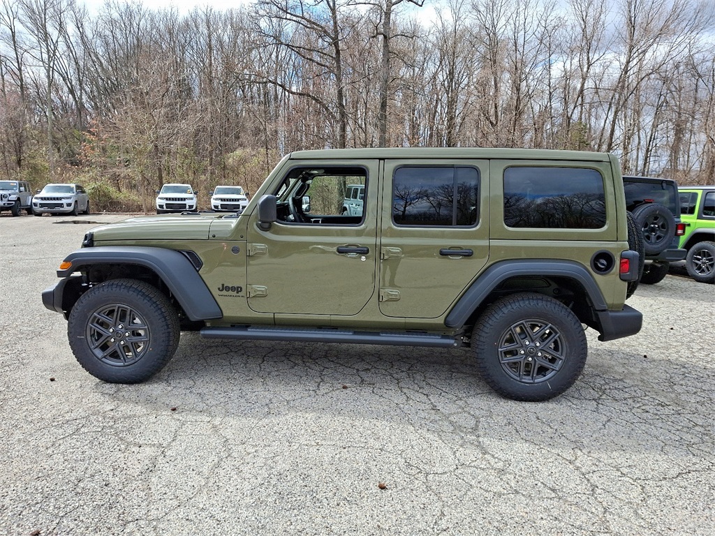 2025 Jeep Wrangler Sport S photo 4