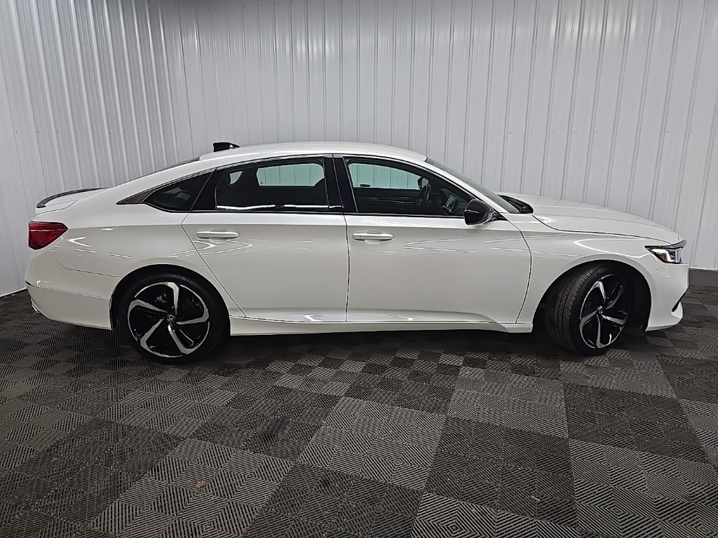 2022 Honda Accord Sport 1.5T photo 2