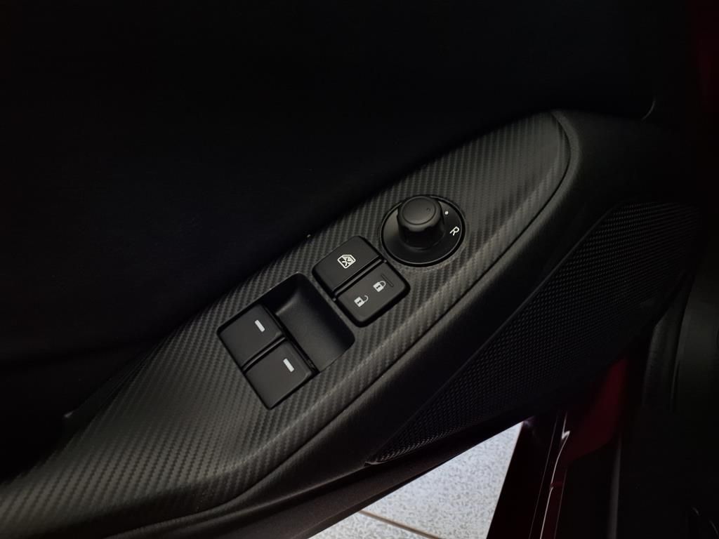 2025 Mazda MX-5 Miata Miata Grand Touring photo 8