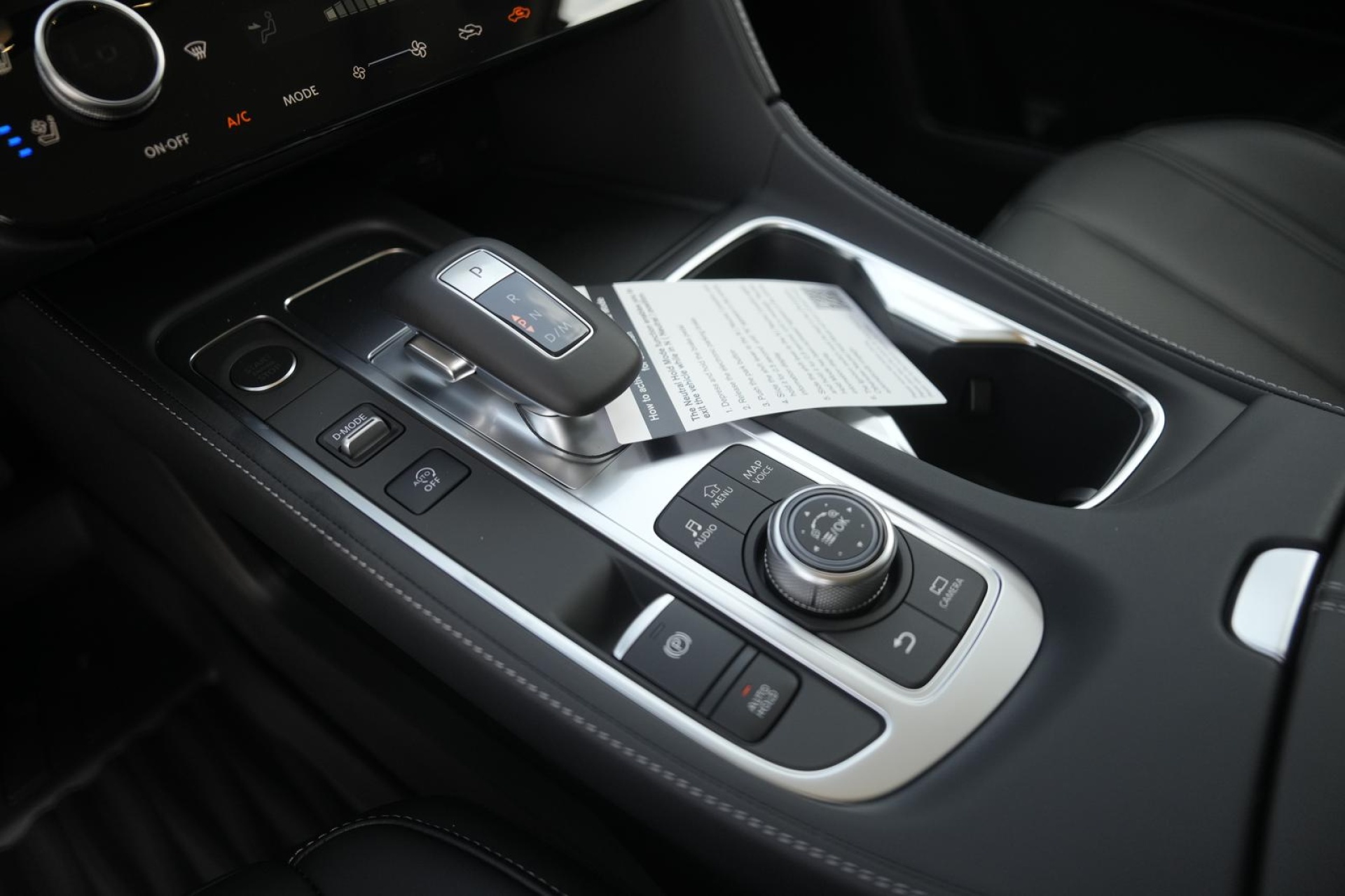 2025 Infiniti QX60 Luxe AWD photo 9