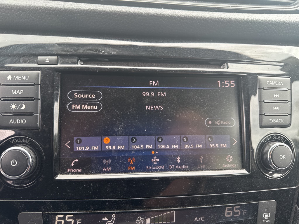 2018 Nissan Rogue SV photo 5