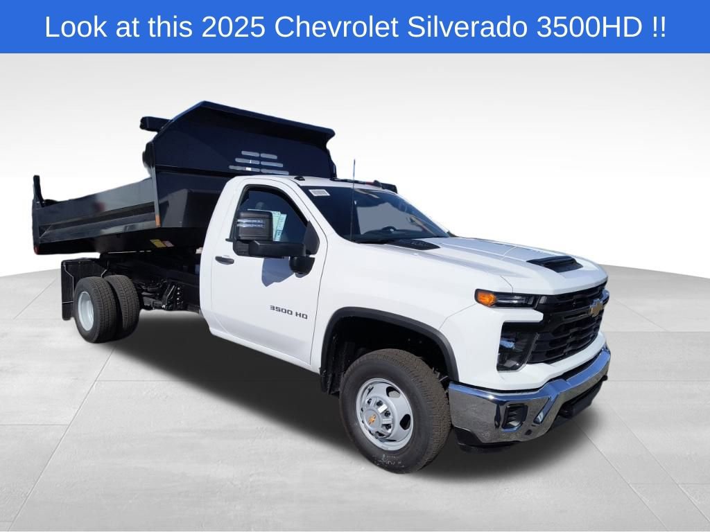 2025 Chevrolet Silverado 3500HD Work Truck's photo