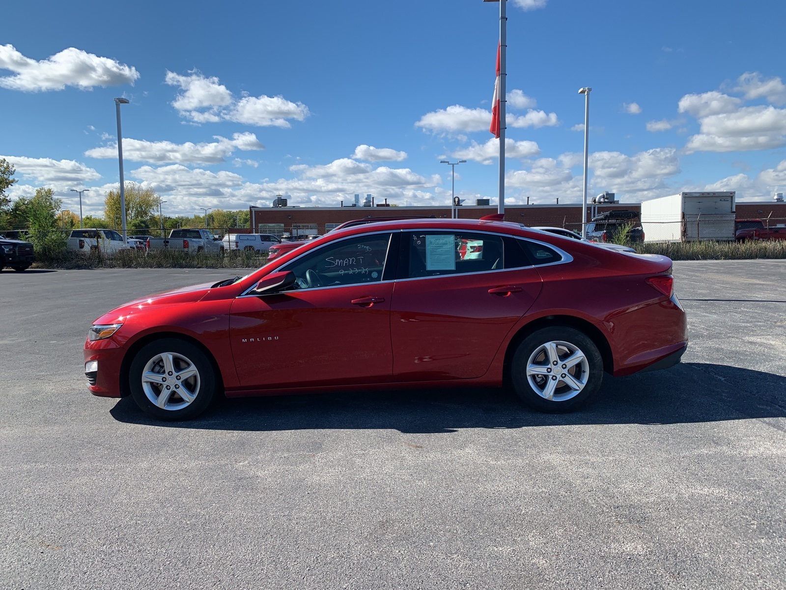 2024 Chevrolet Malibu 1LT photo 2