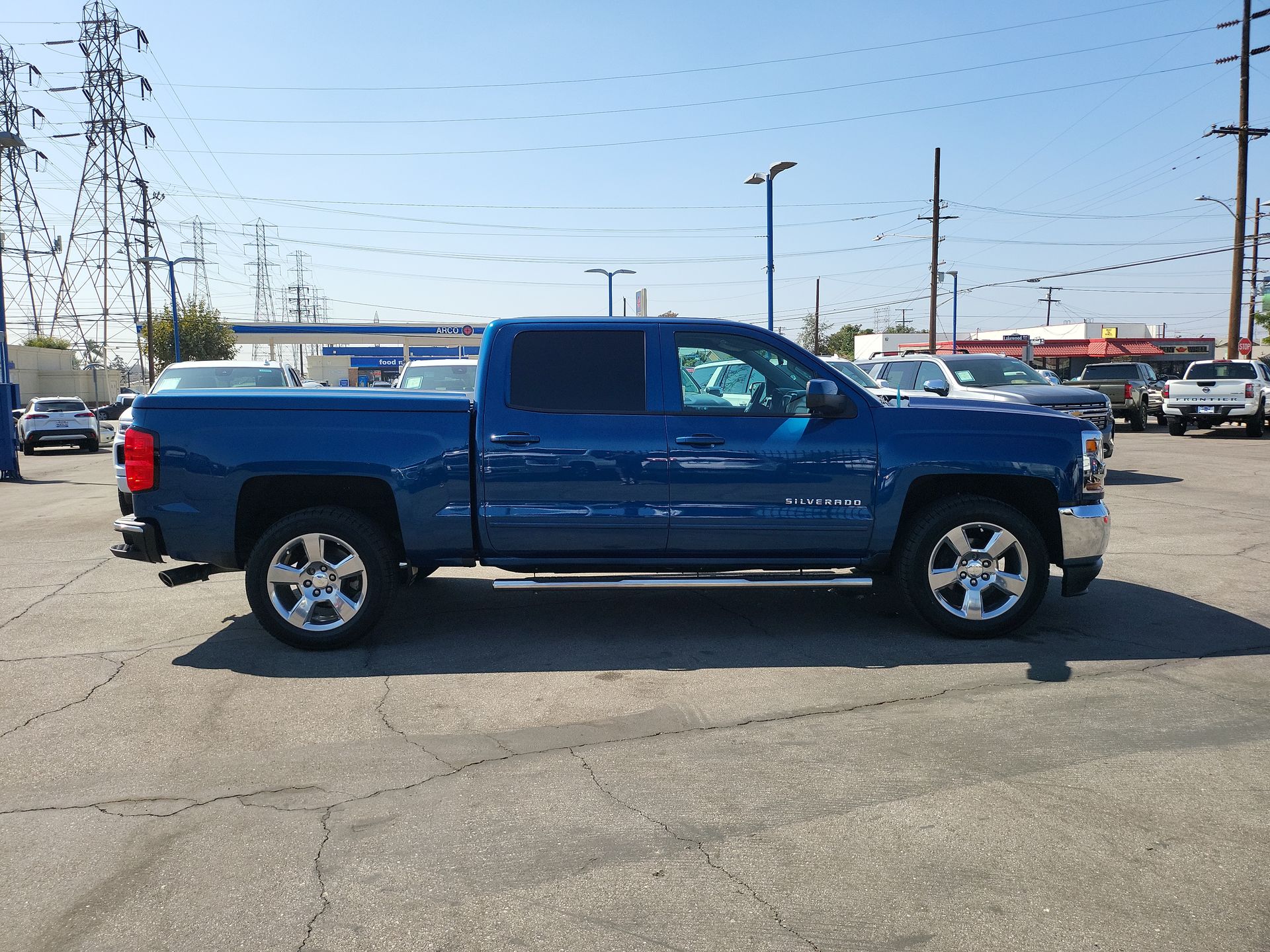 2018 Chevrolet Silverado 1500 LT photo 22