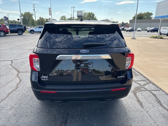 2024 Ford Explorer XLT photo 4