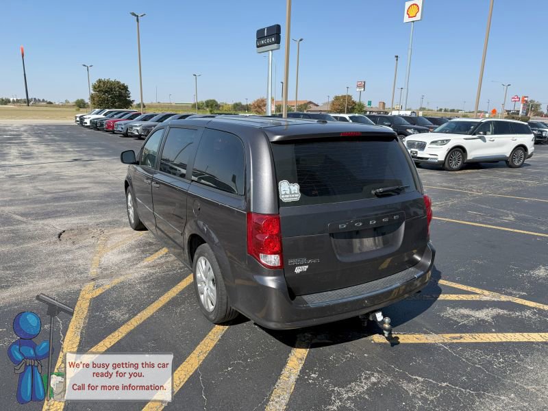 2015 Dodge Grand Caravan SE photo 2
