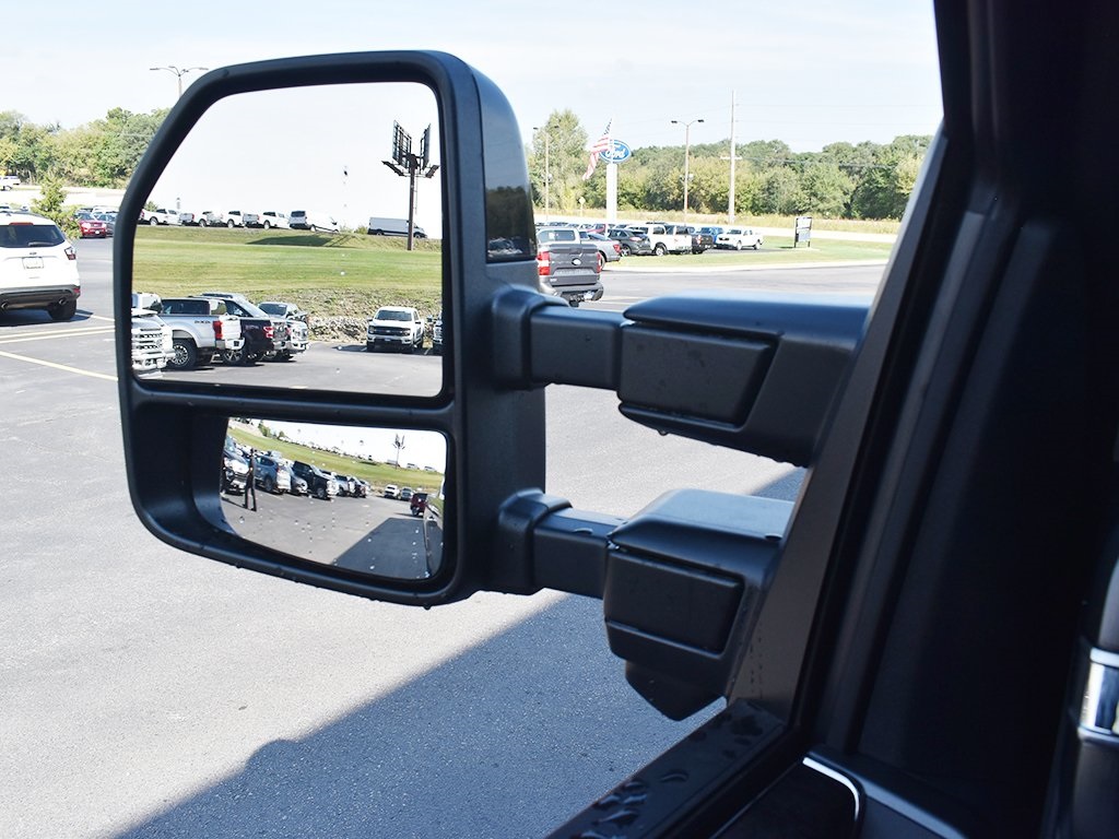 2026 Ford F-350 Lariat photo 30