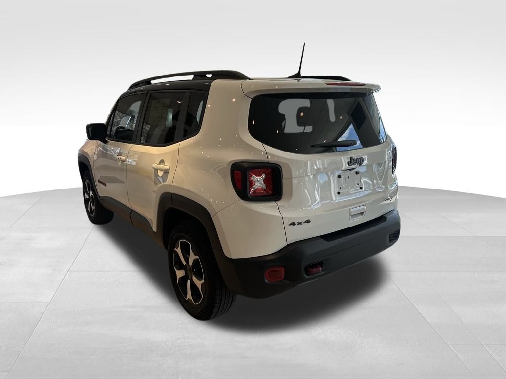 2021 Jeep Renegade Trailhawk photo 2