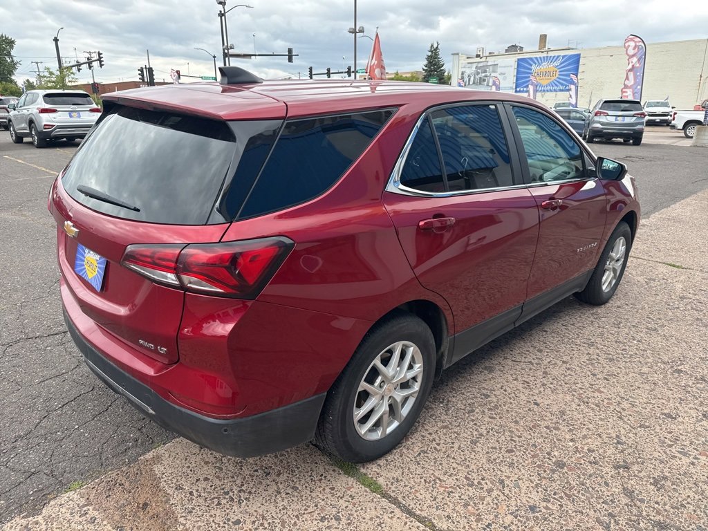 2024 Chevrolet Equinox LT photo 7