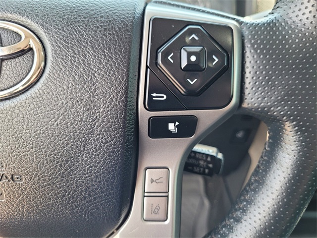 2023 Toyota 4Runner SR5 Premium photo 31